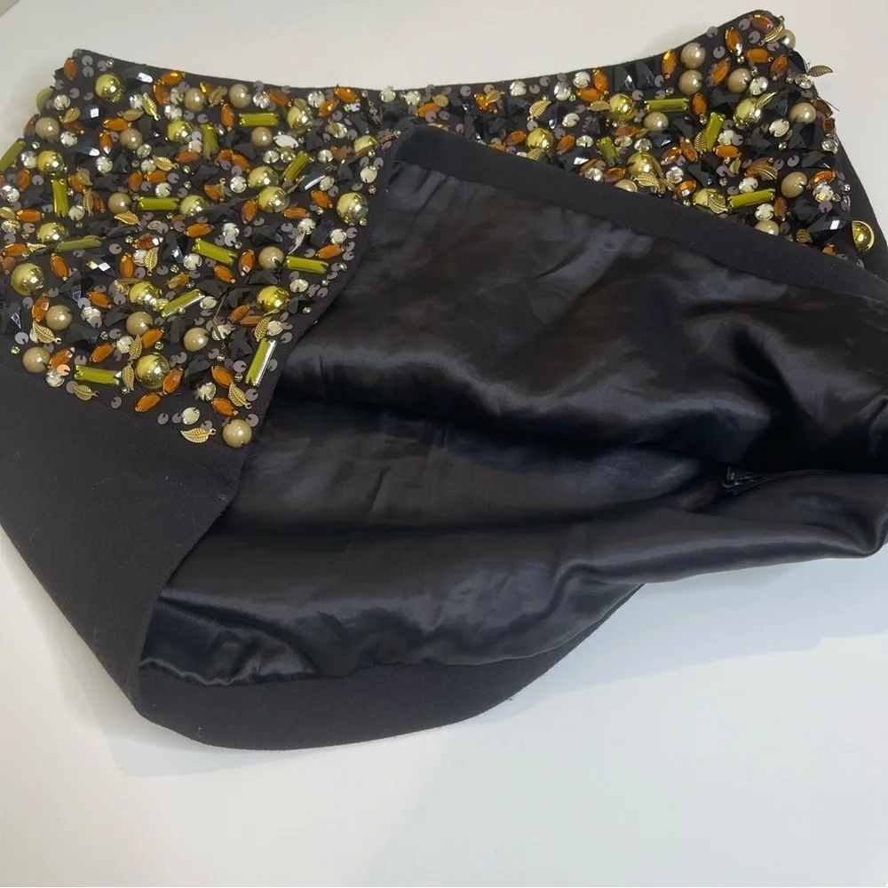 H&M SKIRT/BEADED ACCENTS IN GOLD,AMBER AND BLACK
